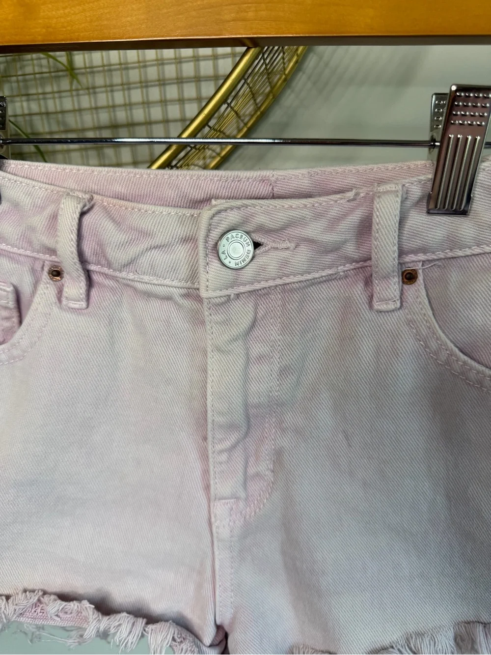 PacSun light pink
